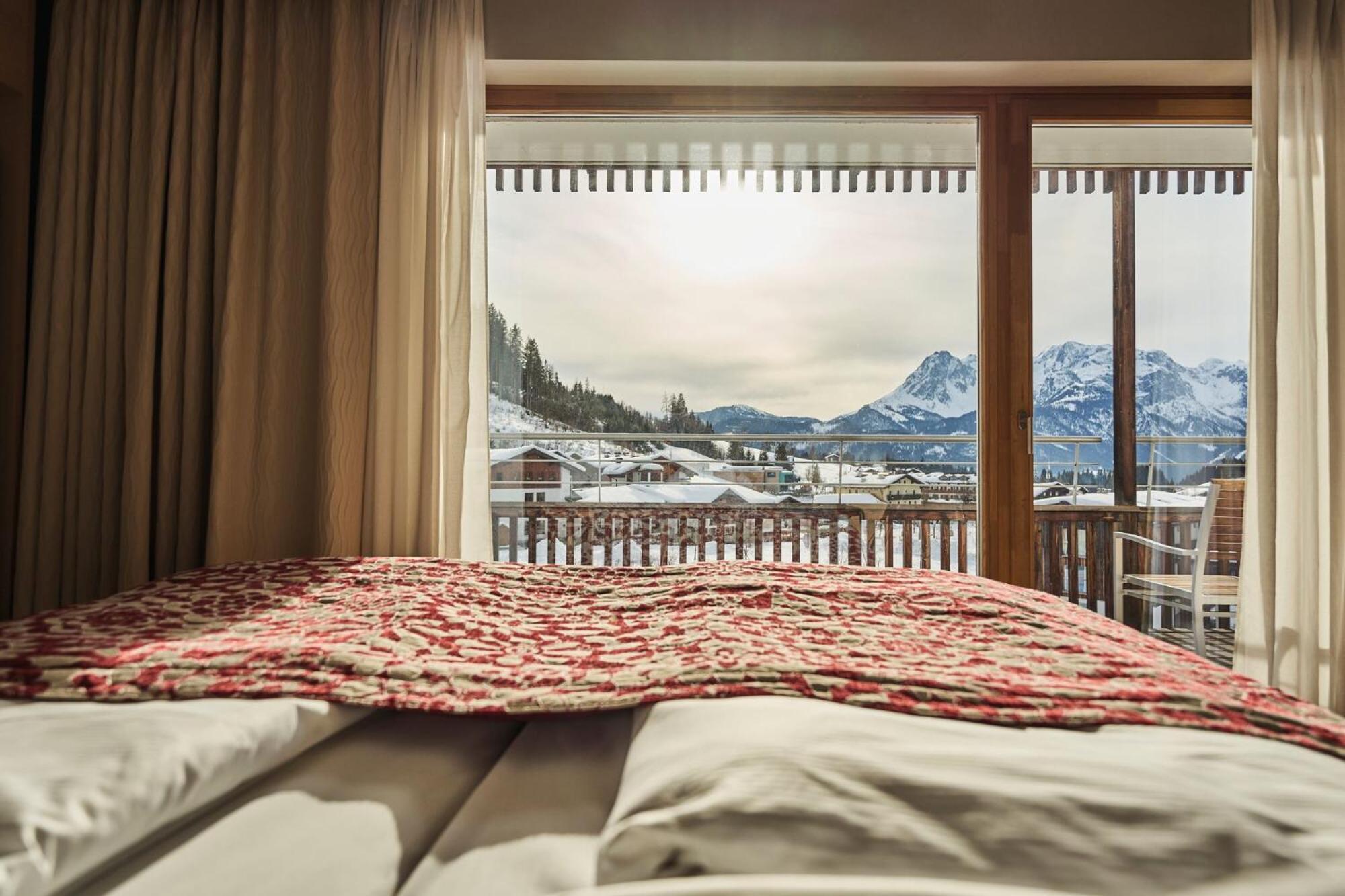 Aja Bergresort Werfenweng Exteriör bild